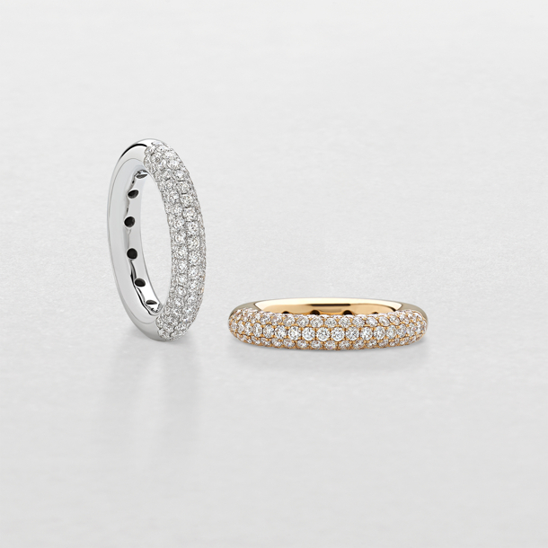anello in oro bianco o rosa e diamanti