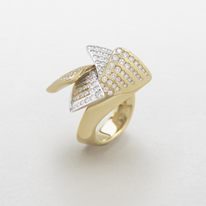 white and rose gold with diamonds ring