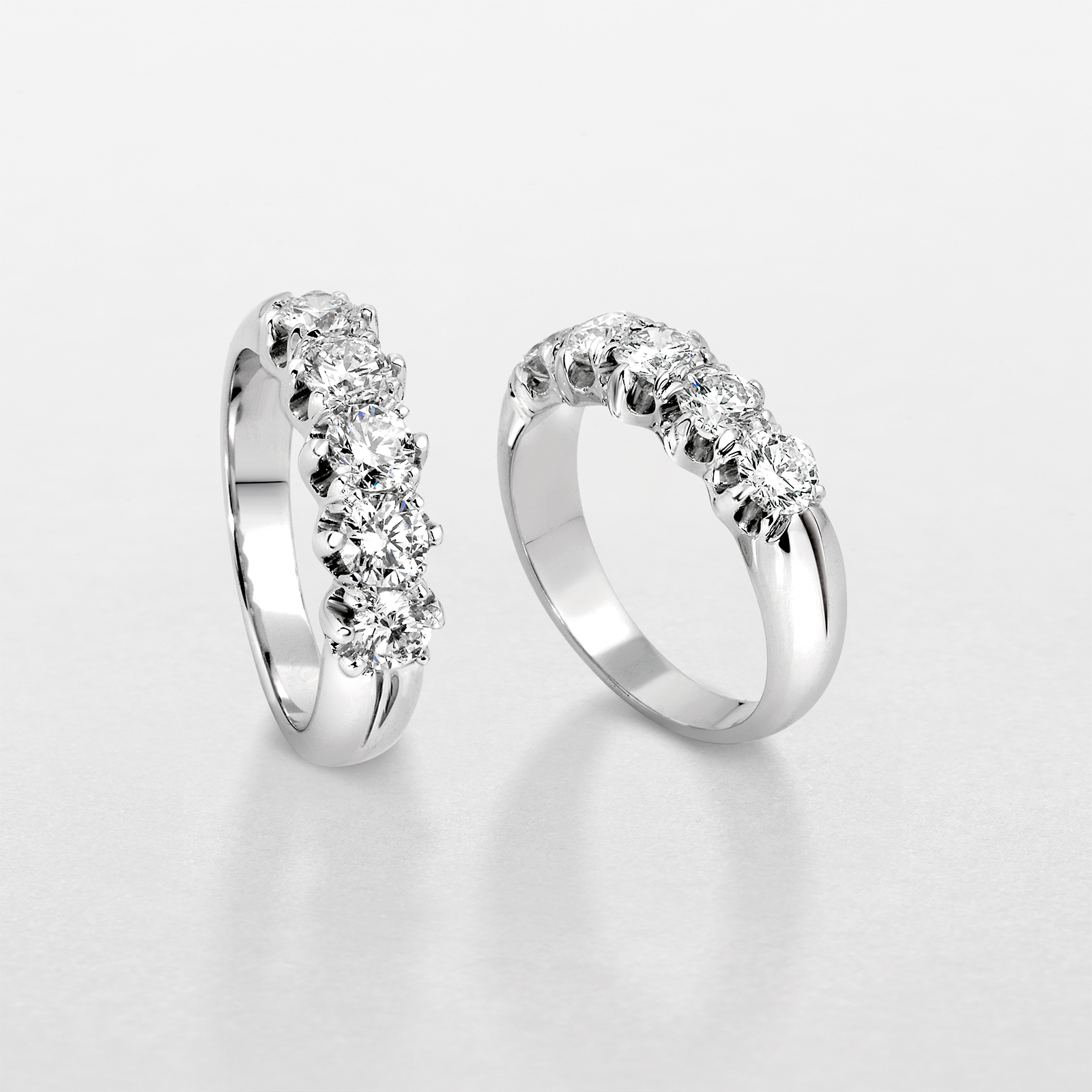 white gold and diamonds ring