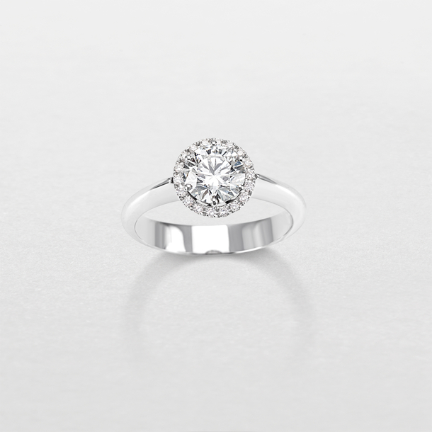 white gold and diamonds ring