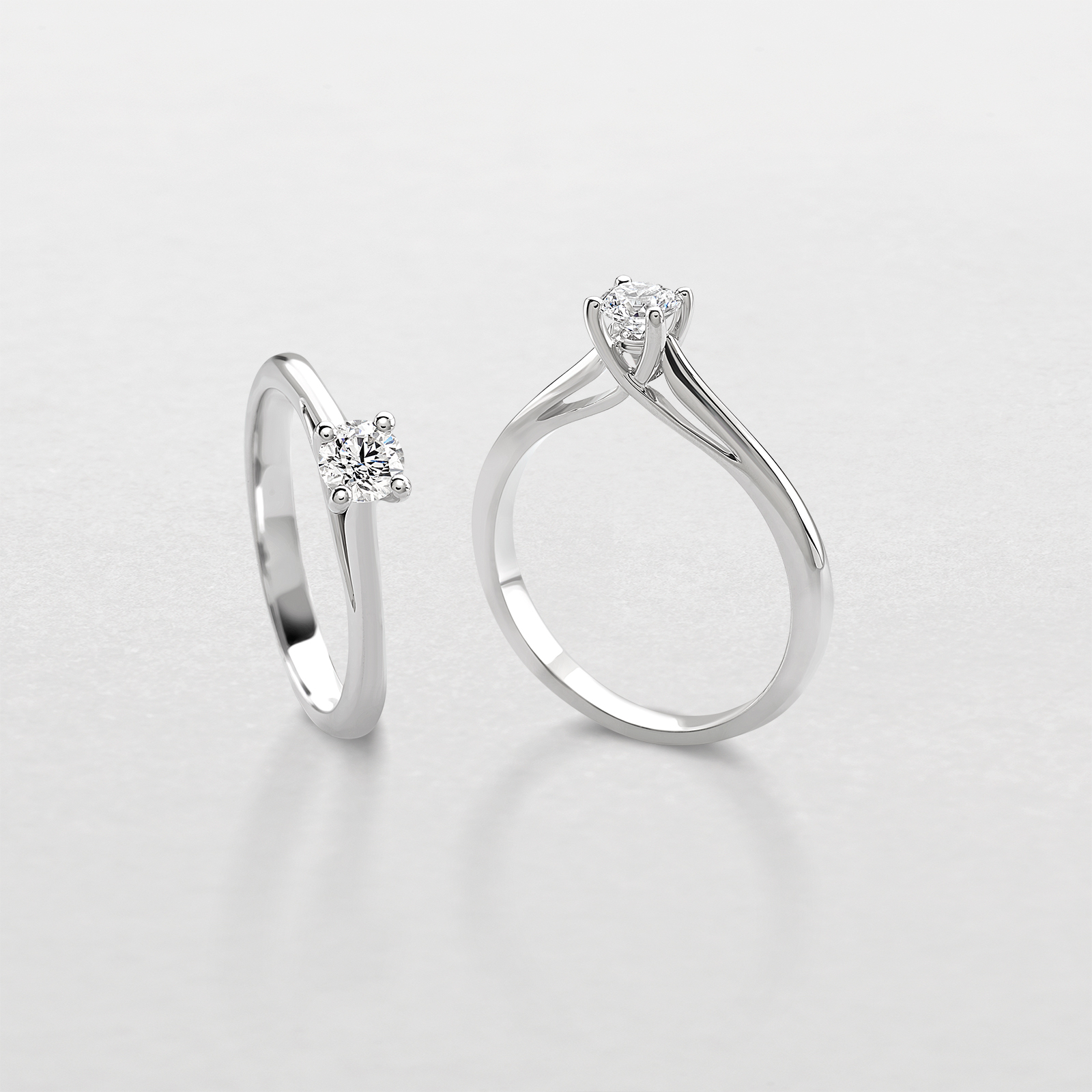 anello in oro bianco e diamanti