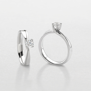 anello in oro bianco e diamanti