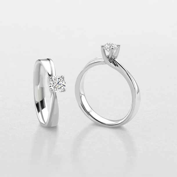 white gold and diamonds ring