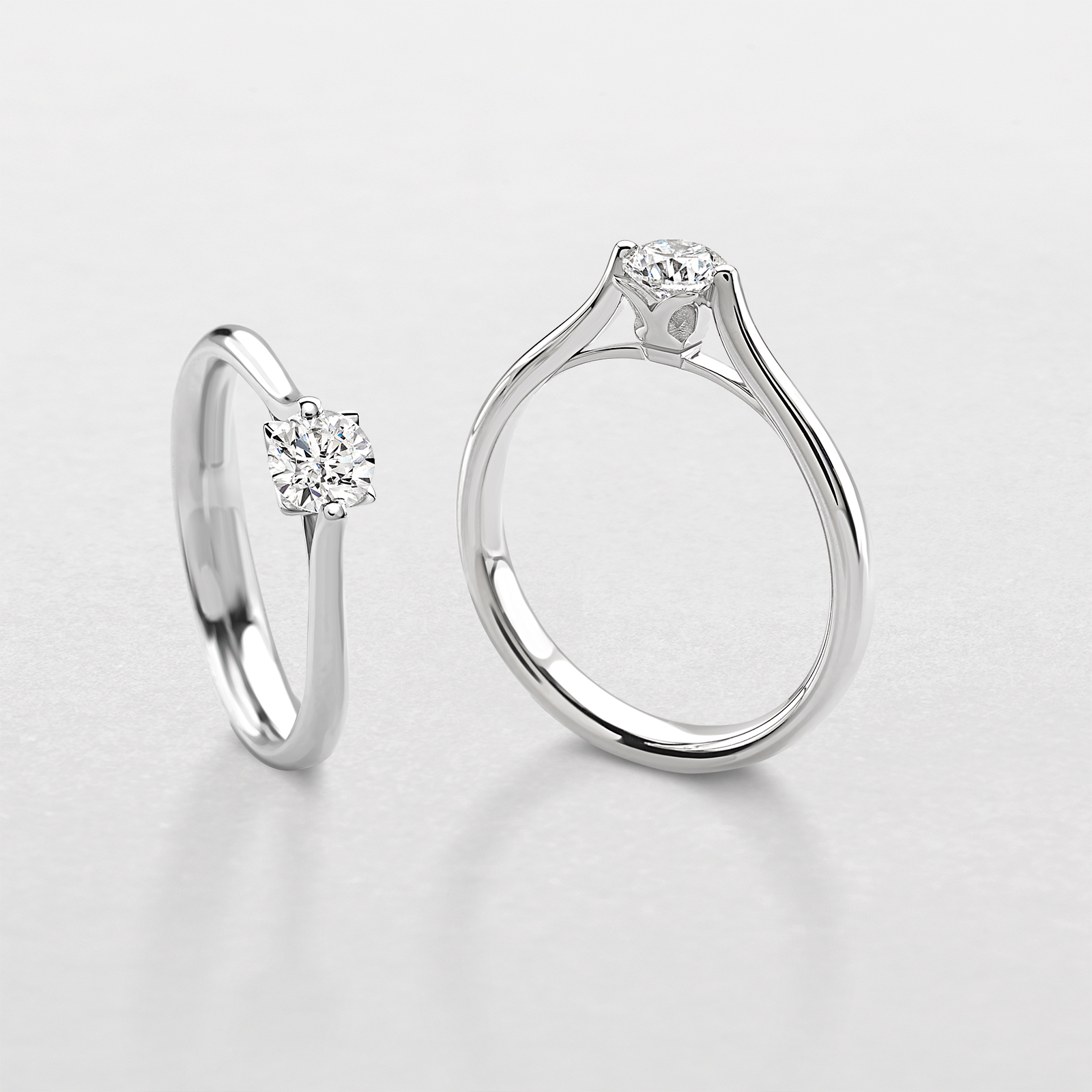 anello in oro bianco e diamanti