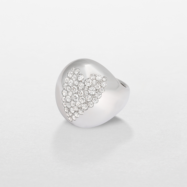 anello in oro bianco e diamanti