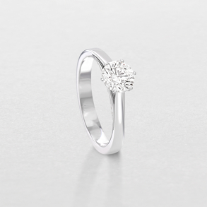 white gold and diamonds ring