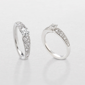 white gold and diamonds ring