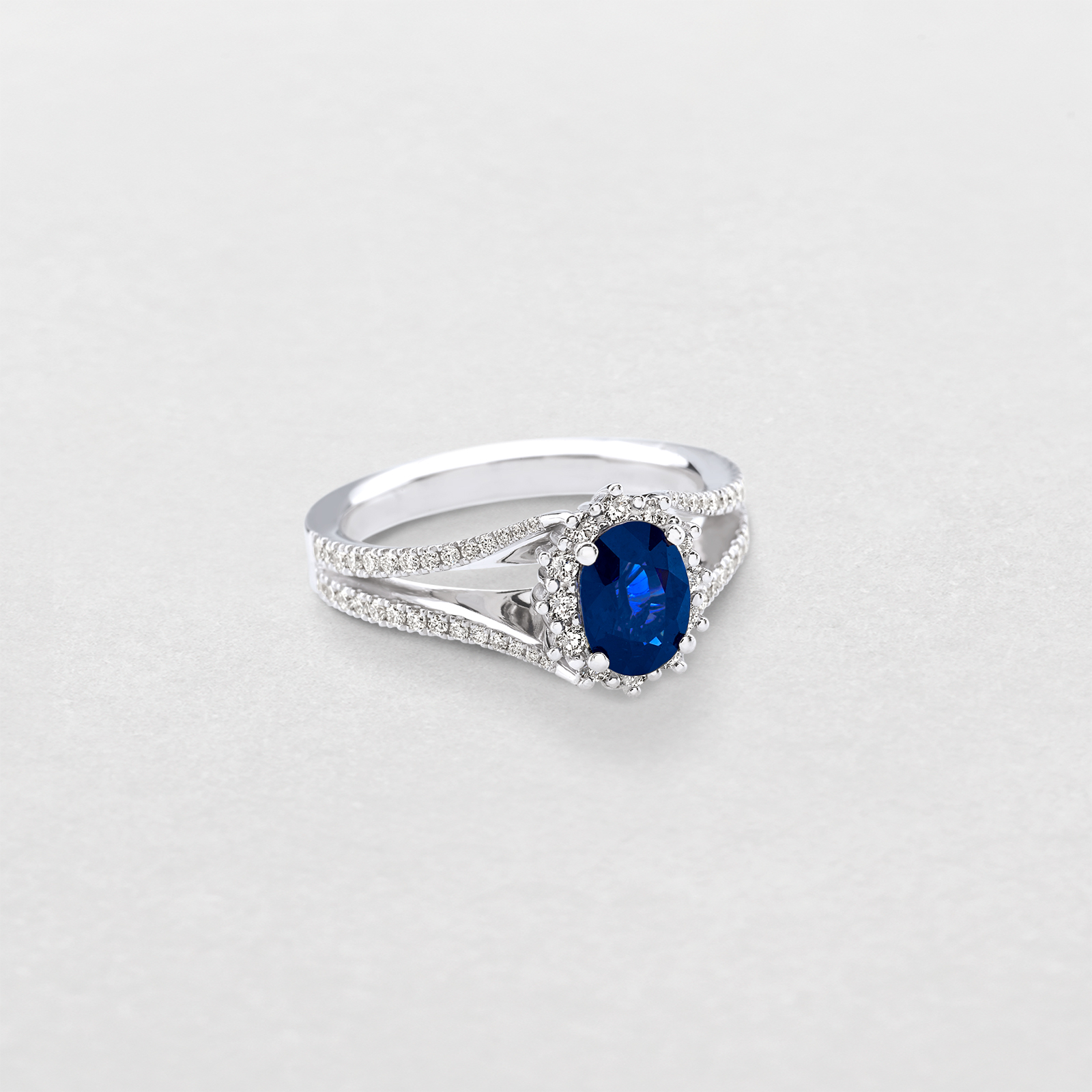 white gold with diamonds and sapphire ring