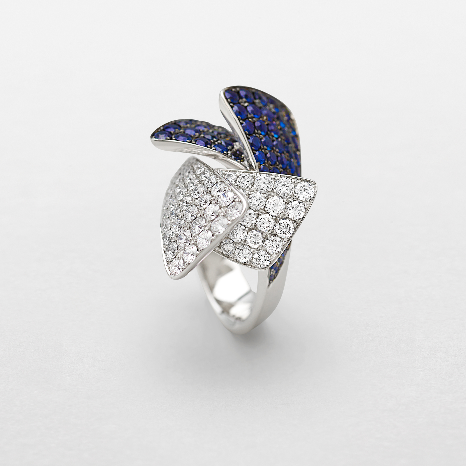 white gold with diamonds and sapphires ring