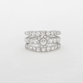 white gold and diamonds ring