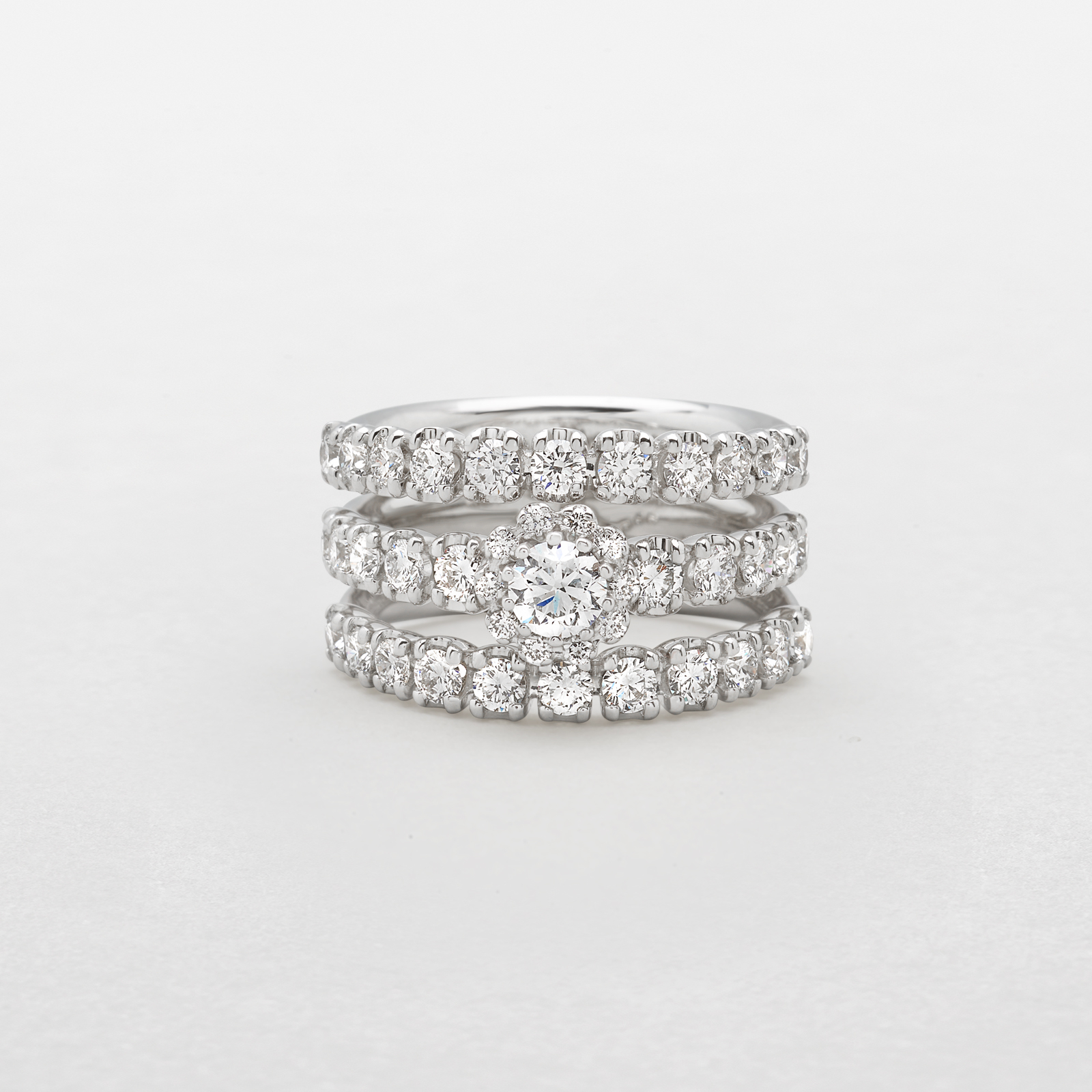 white gold and diamonds ring