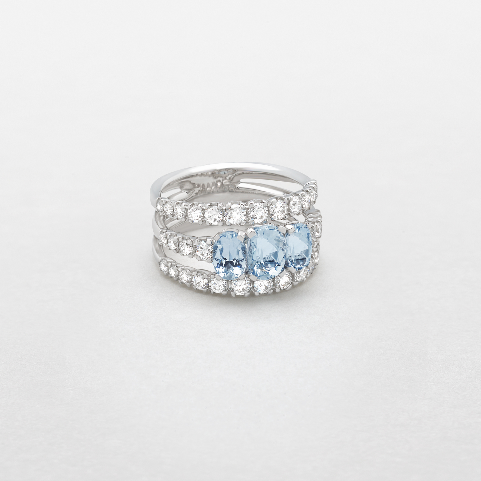 white gold with diamonds and aquamarine ring