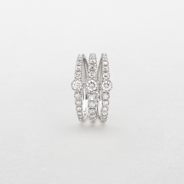white gold and diamonds ring