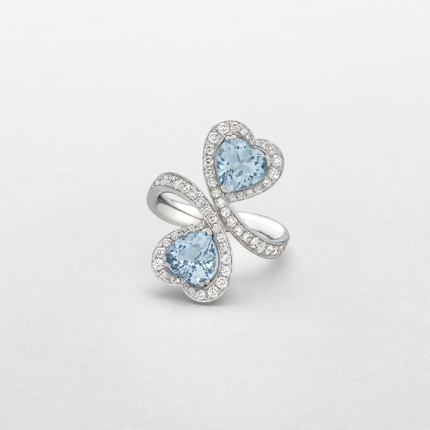anello in oro bianco, diamanti e acquamarina