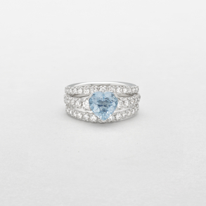 anello in oro bianco, diamanti e acquamarina