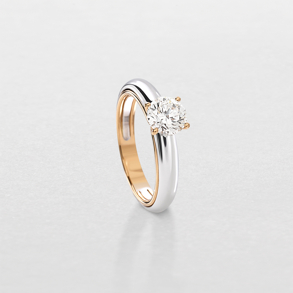 anello in oro bianco, rosa e diamanti