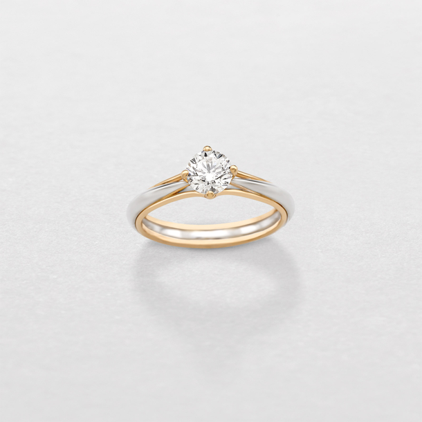 anello in oro rosa, bianco e diamanti