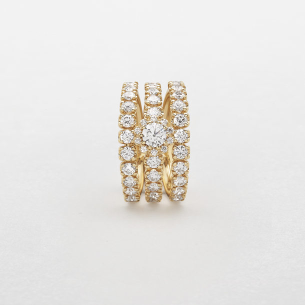anello in oro rosa e diamanti