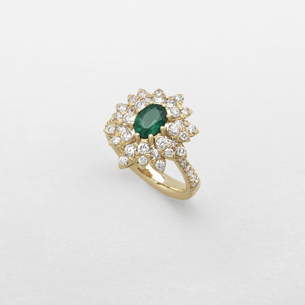 rose gold with diamonds and emerald ring