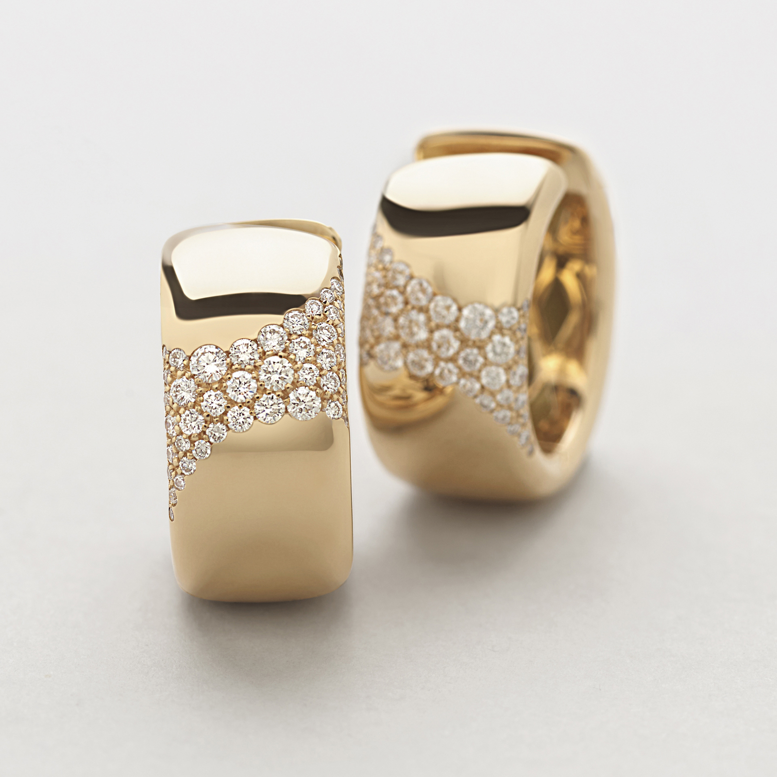 pink gold and diamonds earrings