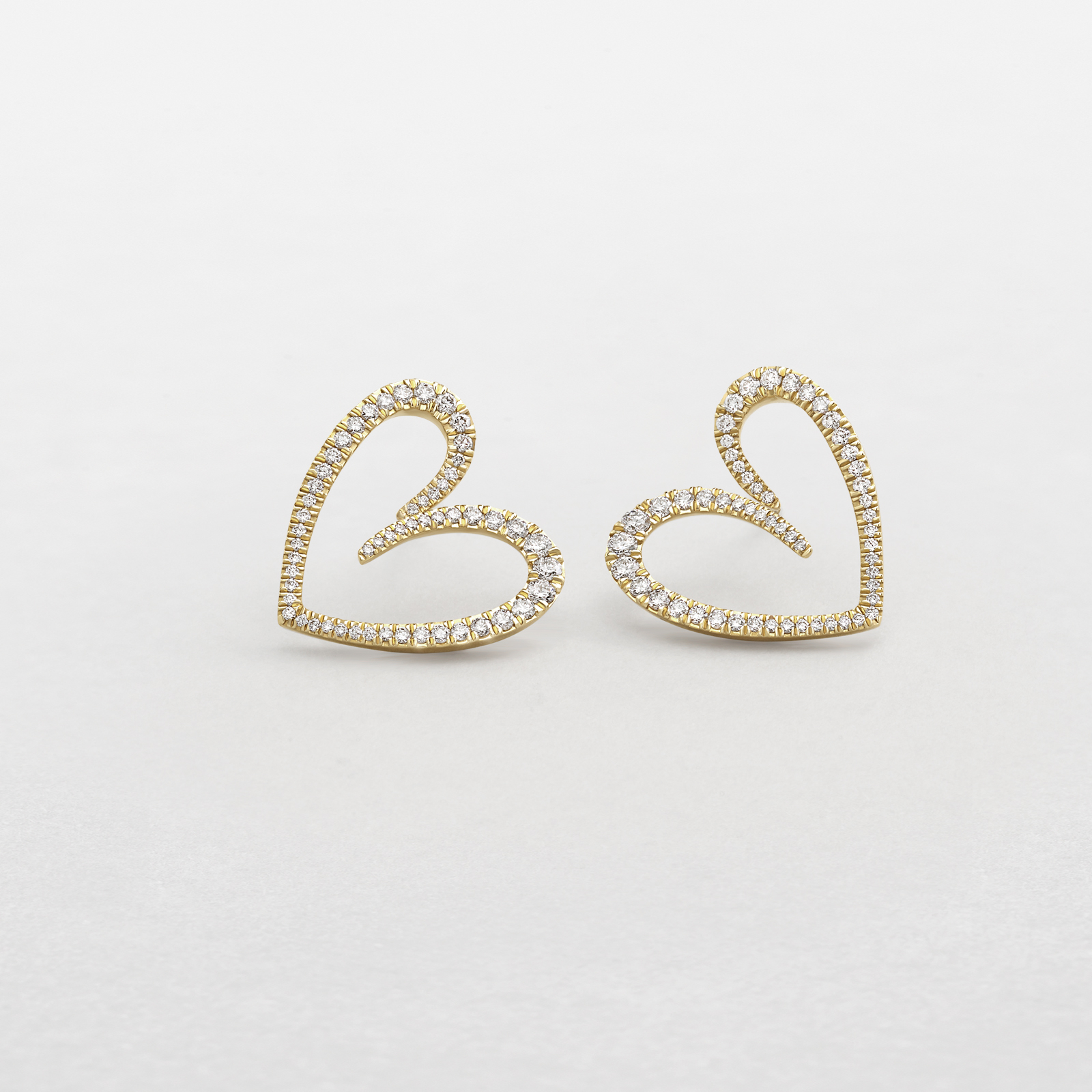 orecchini in oro rosa e diamanti