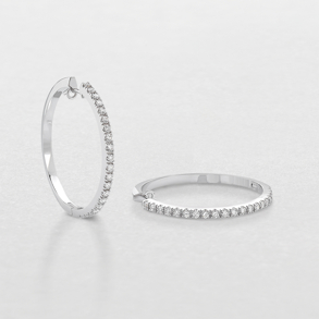 white gold and diamonds earrings