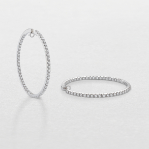 white gold and diamonds earrings