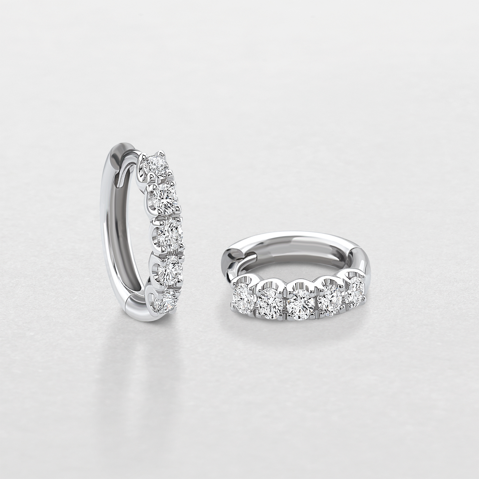 orecchini in oro bianco e diamanti