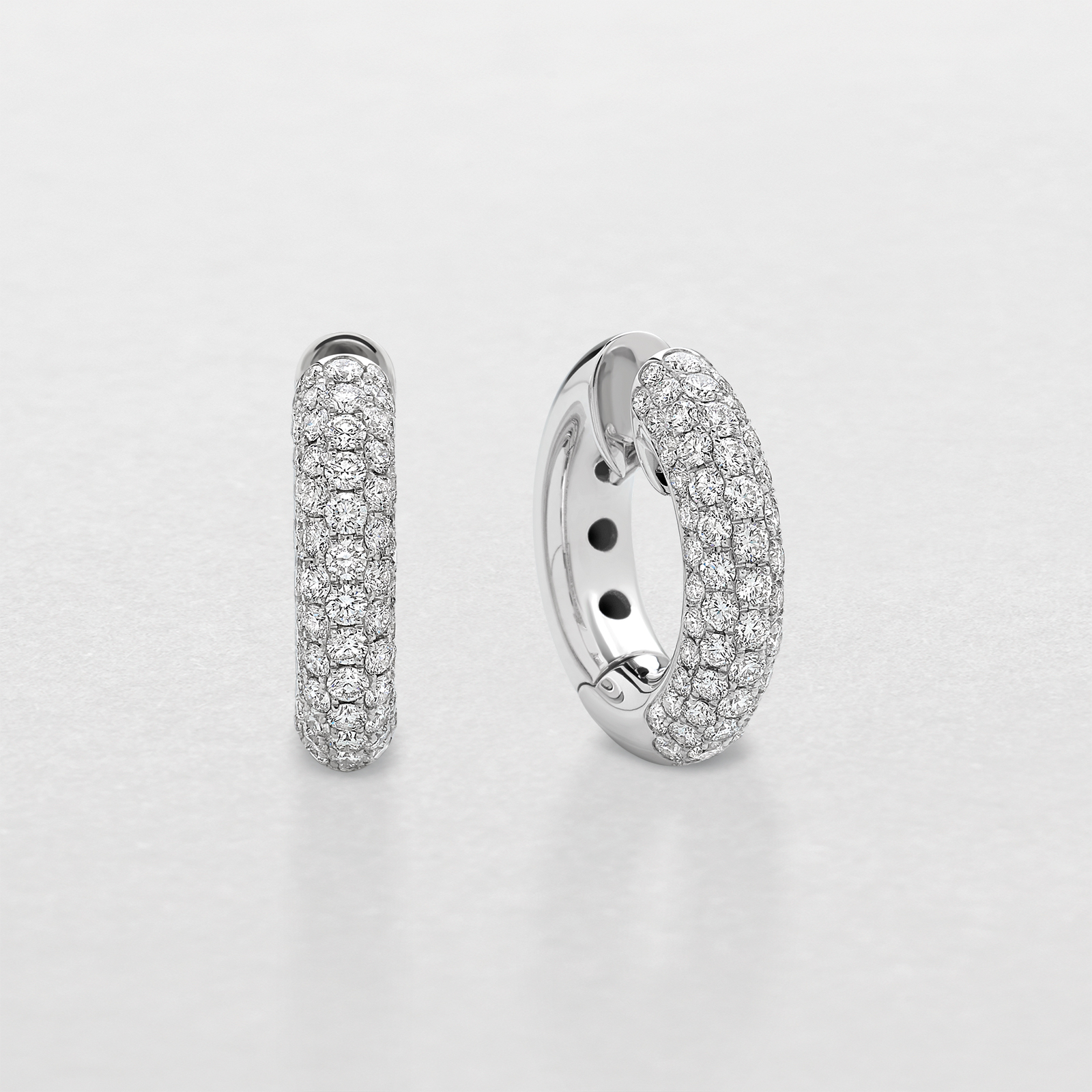 orecchini in oro bianco e diamanti