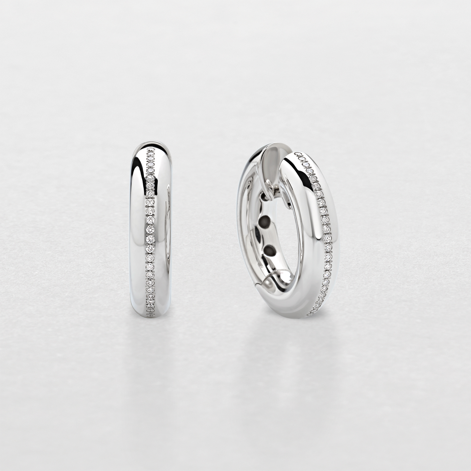 orecchini in oro bianco e diamanti