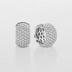 white gold and diamonds earrings