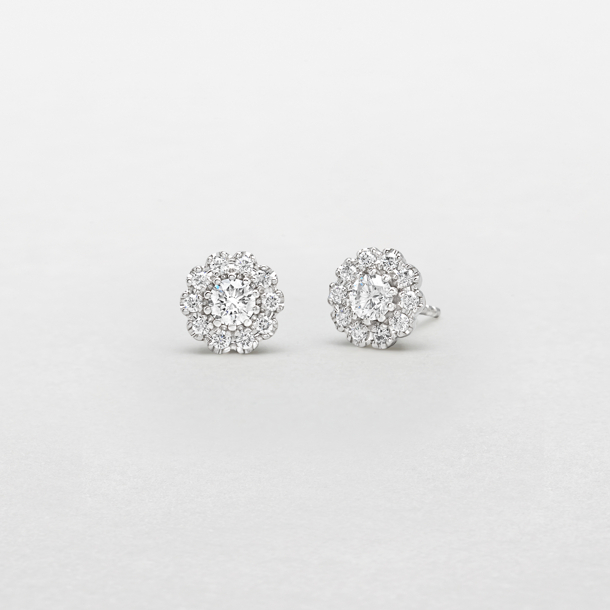 orecchini in oro bianco e diamanti