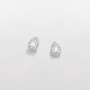 white gold and diamonds earrings