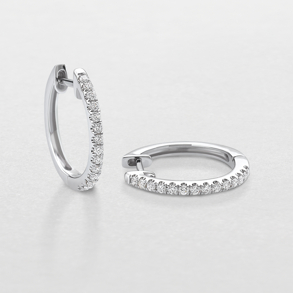 white gold and diamonds earrings