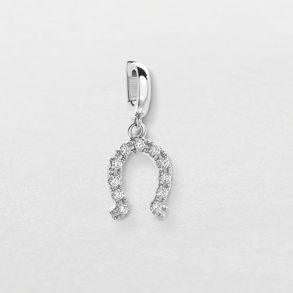 white gold and diamonds pendant