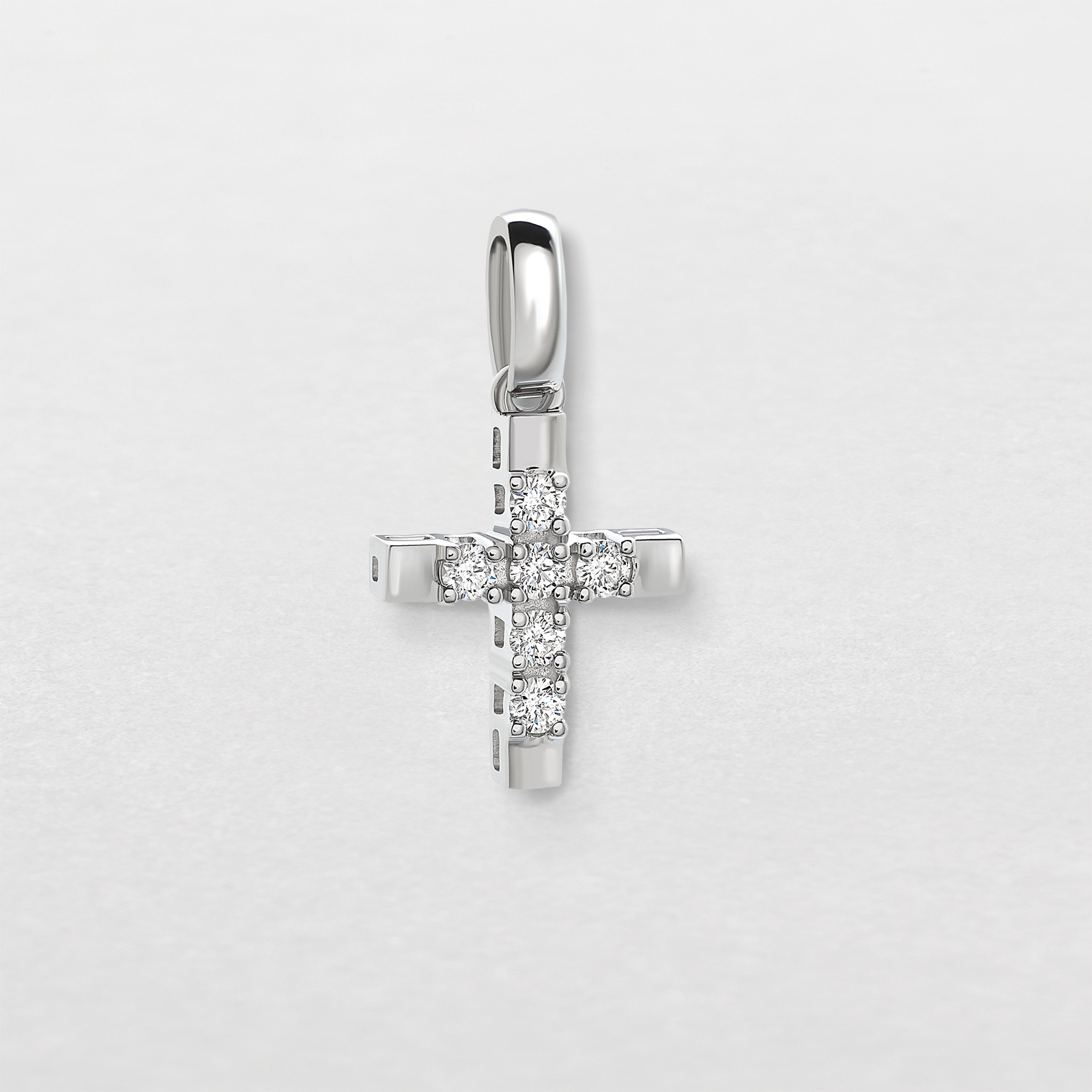 white gold and diamonds pendant