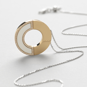 girocollo in oro rosa, bianco con kogolong e diamanti