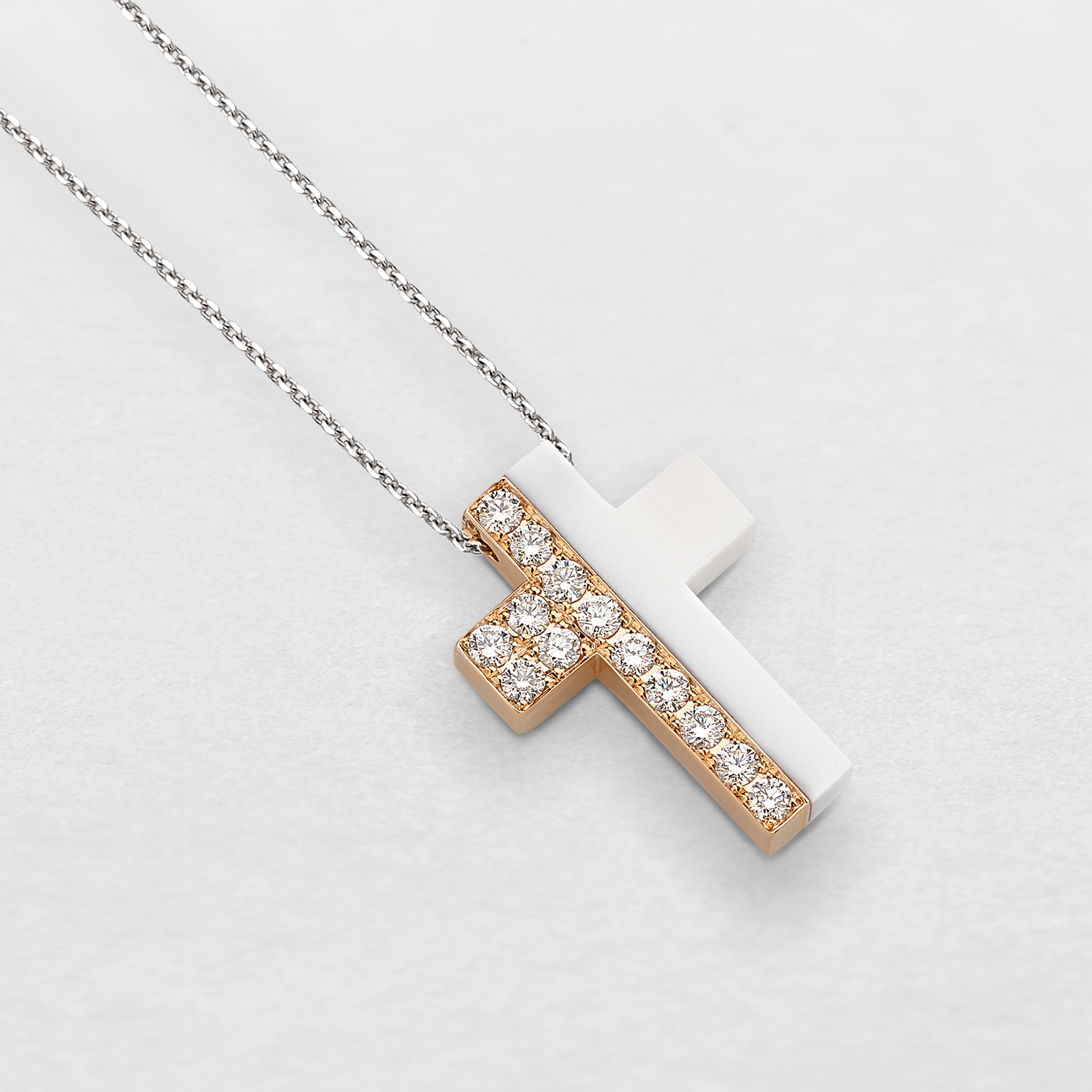 girocollo in oro rosa, bianco, diamanti e kogolong