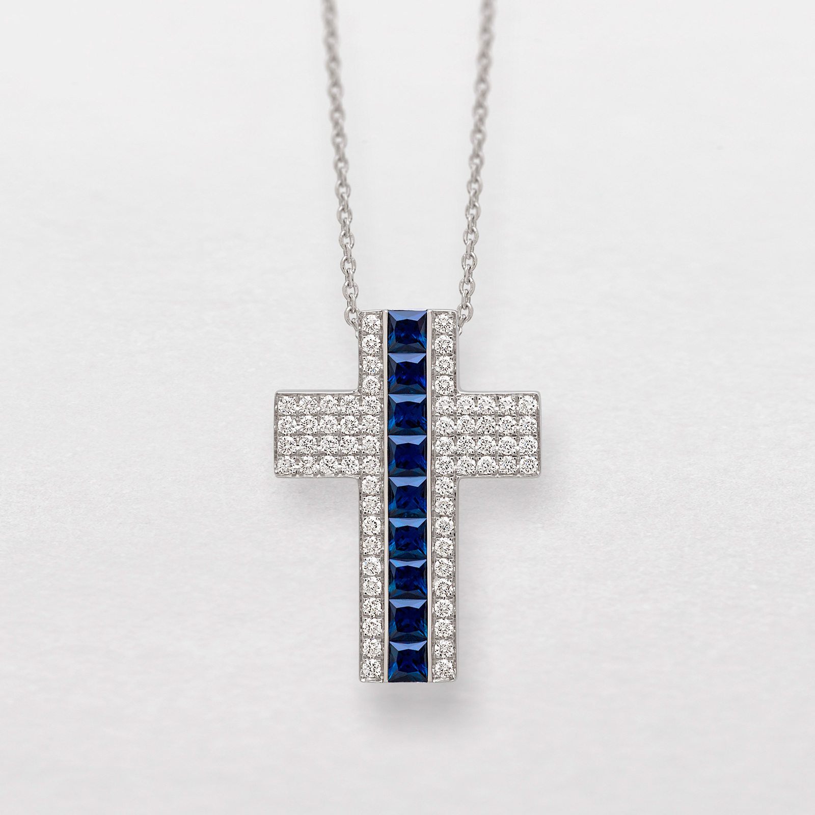 white gold with diamonds and sapphires necklace