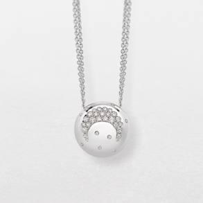 girocollo in oro bianco e diamanti