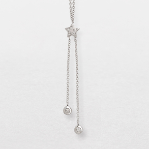 white gold and diamonds necklace
