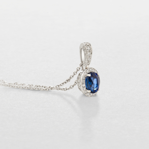 white gold with diamonds and sapphire necklace