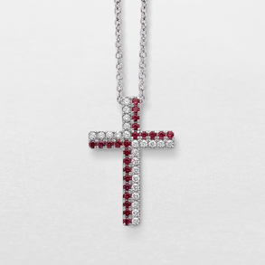 white gold and diamonds necklace