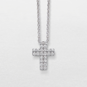 white gold and diamonds necklace