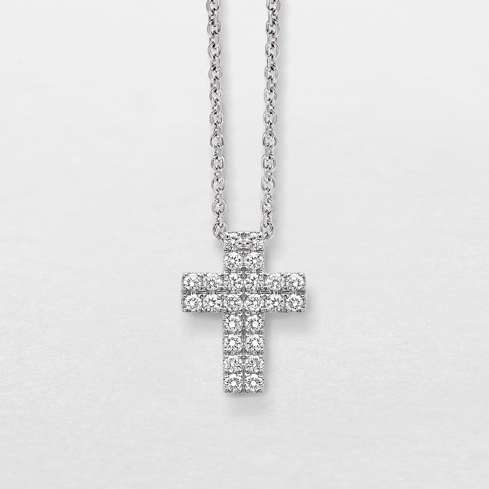 white gold and diamonds necklace