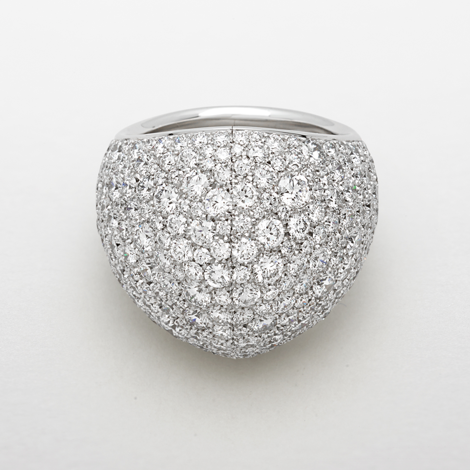 white gold with diamonds ring