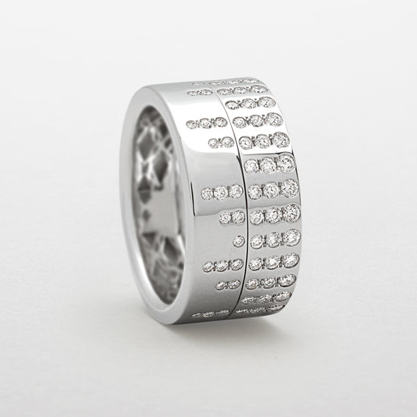 white gold and diamonds ring