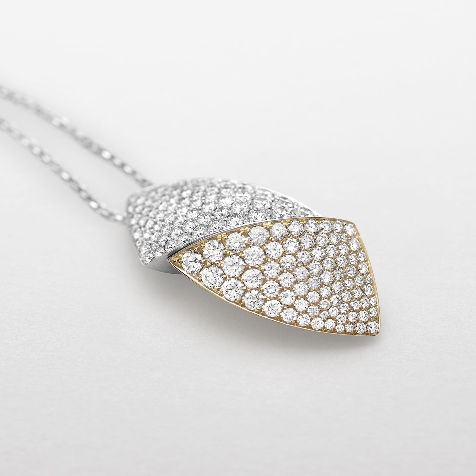 rose and white gold with diamonds necklace