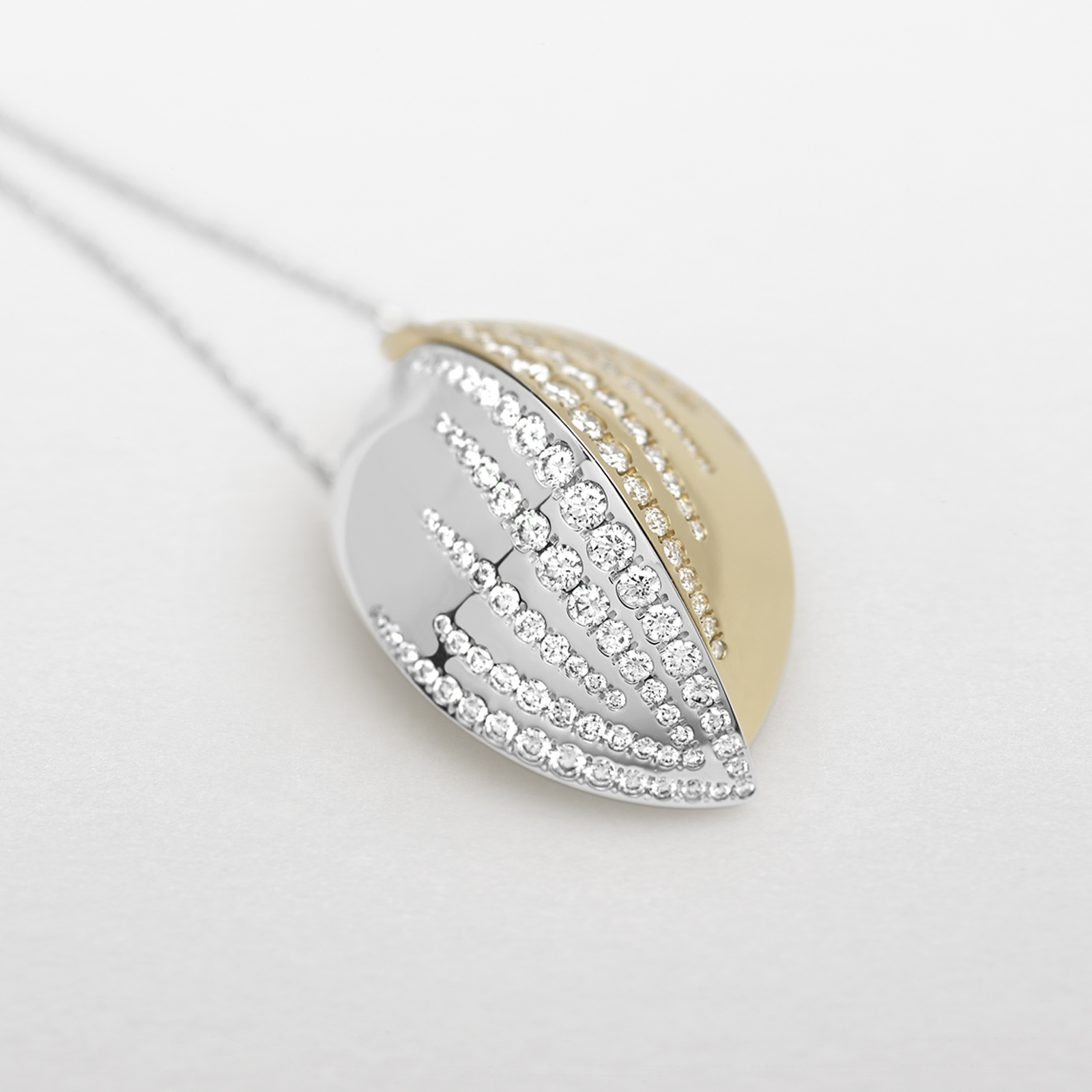 rose and white gold with diamonds necklace