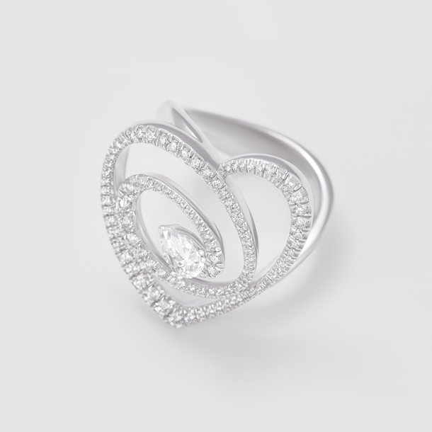 white gold and diamonds ring